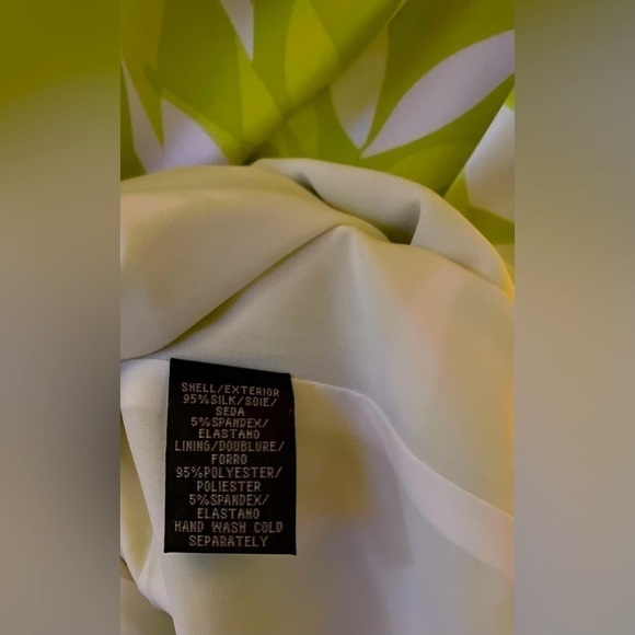 Kenneth Cole Silk Dress Size 8 EUC - Picture 5 of 5